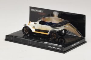 Audi Typ A Phaeton Hvid Blå Minichamps 1:43 437019032 Metal — billede 3 af 5