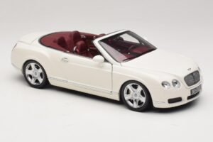 Bentley Continental GTC Hvid Erstatningsæske Minichamps 1:18 100139032-R1 Metal — billede 6 af 8