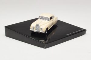 Bentley R-Type Continental Elfenben Minichamps 1:43 BL426 Metal — billede 2 af 4