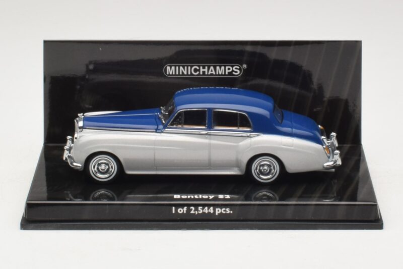 Bentley S2 Sølvblå Minichamps 1:43 Bentley S2 Sølvblå Minichamps 1:43 436139950 Metal