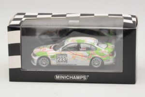 BMW 320i E46 #233 A. Priaulx / J. Muller Schubert Motorsport VLN Nurburgring 2005 Minichamps 1:43 400052433 Metal — billede 4 af 4
