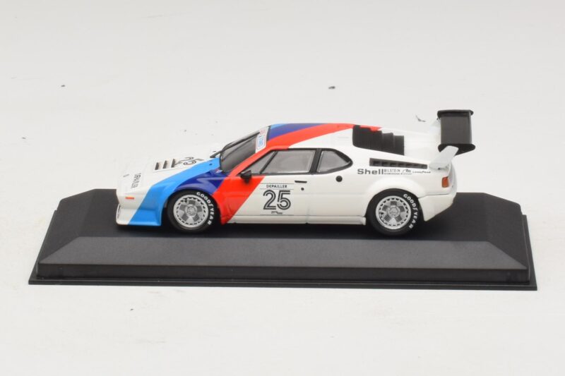 BMW M1 #25 P. Depailler BMW Motorsport Procar Series 25 Års Jubilæumsudgave 1979 Minichamps 1:43 BMW M1 #25 P. Depailler BMW Motorsport Procar Series 25 Års Jubilæumsudgave 1979 Minichamps 1:43 402025025-R1 Metal
