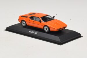 BMW M1 Orange Maxichamps 1:43 940025020 Metal — billede 3 af 4