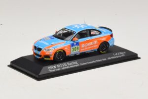 BMW M235i Pixum Team #309 Fischer / Konnerth 24 Hours of Nurburgring 2015 Minichamps 1:43 437152509 Metal — billede 2 af 4