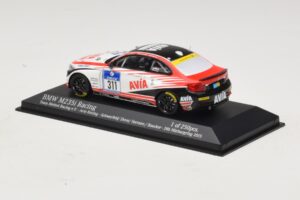 BMW M235i Team Mathol Racing #311 Scherfeld / Duve 24 Hours of Nurburgring 2015 Minichamps 1:43 437152511 Metal — billede 3 af 4