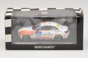 BMW M235i Team Rent2drive #304 Ackermann / Wishkirchen 24 Hours of Nurburgring 2015 Minichamps 1:43 437152504 Metal — billede 4 af 4