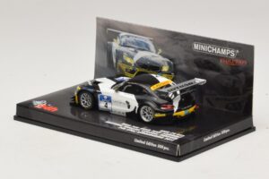 BMW Z4 GT3 Need for Speed Team #4 Hartung / Viebahn 24 Hours of Nürburgring 2011 Minichamps 1:43 437112904 Metal — billede 3 af 5