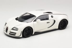 Bugatti Veyron Super Sport Hvid Minichamps 1:18 100110844 Metal