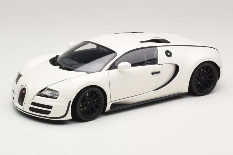 Bugatti Veyron Super Sport Hvid Minichamps 1:18 100110844 Metal