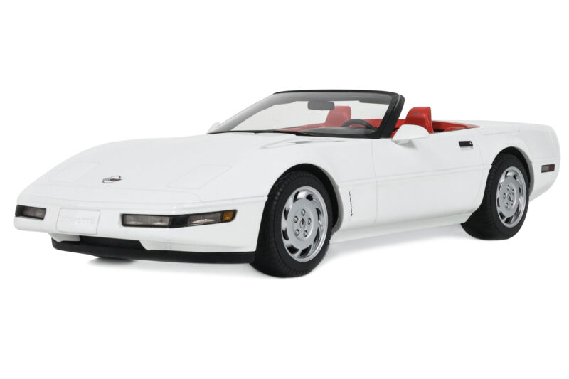 Chevrolet Corvette C4 Cabriolet Arctic White GT Spirit 1:18 Chevrolet Corvette C4 Cabriolet Arctic White GT Spirit 1:18 GT580 Resin