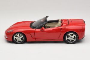Chevrolet Corvette C6 Cabriolet Rød AUTOart 1:18 71221 Metal — billede 4 af 8
