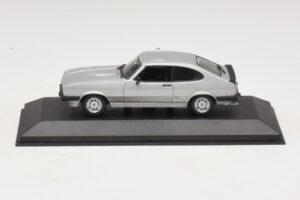 Ford Capri RS Mk1 Sølv Minichamps 1:43 430085804 Metal