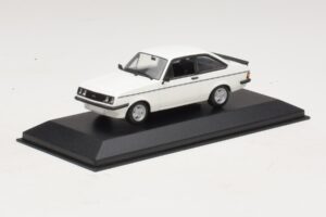 Ford Escort Mk1 TC Hvid Minichamps 1:43 400081070 Metal — billede 2 af 4
