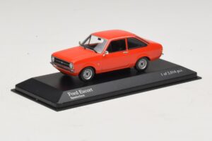 Ford Escort Mk2 Spanish Red Minichamps 1:43 400084100 Metal — billede 2 af 4