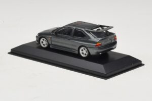 Ford Escort RS Cosworth Mørkegrøn Metallic Minichamps 1:43 430086300 Metal — billede 3 af 4
