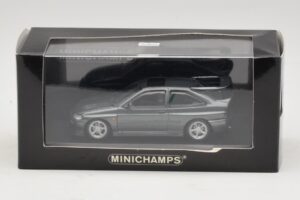 Ford Escort RS Cosworth Mørkegrøn Metallic Minichamps 1:43 430086300 Metal — billede 4 af 4