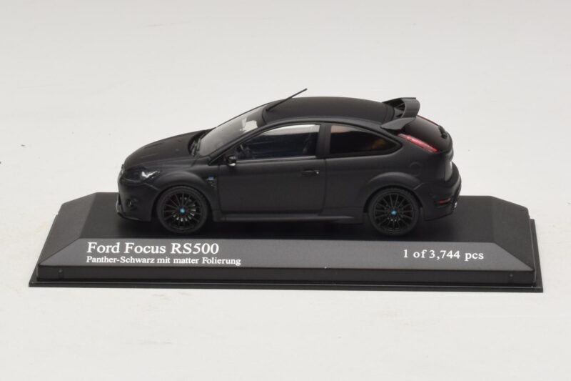 Ford Focus RS500 Mk2 Matte Black Minichamps 1:43 Ford Focus RS500 Mk2 Matte Black Minichamps 1:43 400088104 Metal