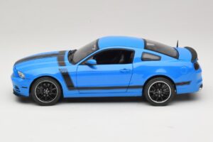 Ford Mustang Boss 302 S197 Blå Shelby Collectibles 1:18 25414S Metal — billede 4 af 8