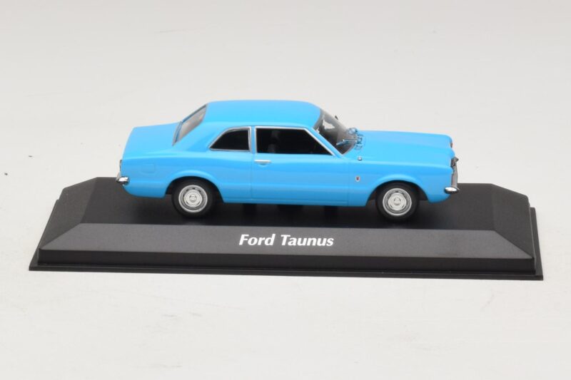 Ford Taunus TC Coupé Lyseblå Maxichamps 1:43 940081301 Metal