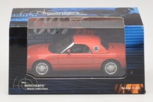 Ford Thunderbird Die Another Day Minichamps 1:43 045132 Metal — billede 5 af 5