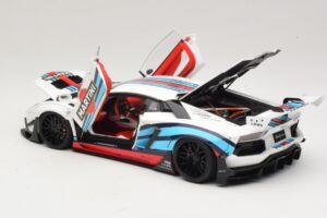 Lamborghini Aventador LB Works Martini Livery AUTOart 1:18 79185 Komposit — billede 5 af 8