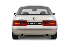Lexus LS 400 XF10 Diamond White Pearl Otto 1:18 OT1277 Resin — billede 5 af 5