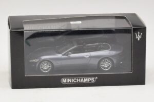 Maserati GranCabrio Grå Metallic Minichamps 1:43 400123931 Metal — billede 4 af 4