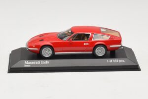 Maserati Indy Rød Minichamps 1:43 437123120 Metal