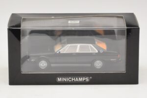 Maserati Quattroporte III Royale Sort Minichamps 1:43 437123501 Metal — billede 4 af 4