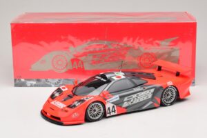McLaren F1 GTR Lark #44 Tsuchiya / Ayles 24 Hours of Le Mans 1997 Minichamps 1:18 530133744 Metal — billede 8 af 8