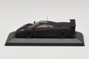 McLaren F1 GTR Longtail Sort Mat 1997 Minichamps 1:43 MCLAREN010 Metal — billede 3 af 4
