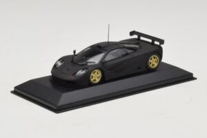 McLaren F1 GTR Prototype Mat Sort Med Gyldne Fælge Minichamps 1:43 MCLAREN008 Metal