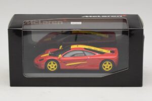 McLaren F1 Rød Med Gule Striber Minichamps 1:43 MCLAREN006 Metal — billede 4 af 4
