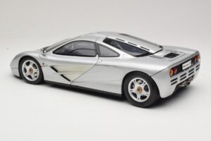 McLaren F1 Sølv Minichamps 1:12 530133123 Metal — billede 7 af 8