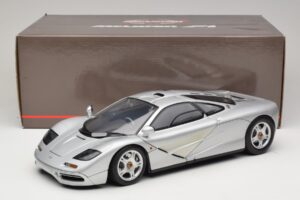 McLaren F1 Sølv Minichamps 1:12 530133123 Metal — billede 8 af 8