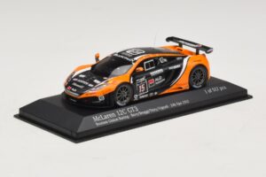 McLaren MP4-12C GT3 #15 Boutsen Racing Bovy / Broggi 24 Hours of Spa 2012 Minichamps 1:43 437121315 Metal — billede 2 af 4