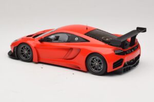 McLaren MP4-12C GT3 Rød 2013 Minichamps 1:18 151121392 Metal — billede 5 af 6