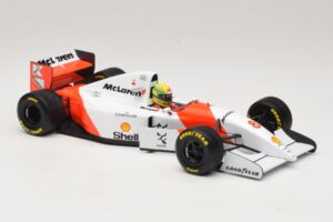 McLaren MP4/8 Ford #8 A. Senna Winner European GP 1993 Minichamps 1:18 540931818 Metal — billede 7 af 7