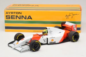 McLaren MP4/8 Ford #8 A. Senna Winner Japanese GP 1993 Minichamps 1:18 540931878 Metal — billede 2 af 7
