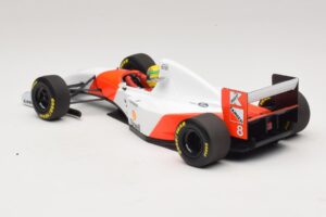 McLaren MP4/8 Ford #8 A. Senna Winner Japanese GP 1993 Minichamps 1:18 540931878 Metal — billede 5 af 7