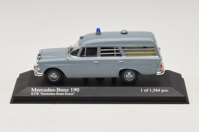 Mercedes 190 W110 Ambulance DRK Minichamps 1:43 400037270 Metal