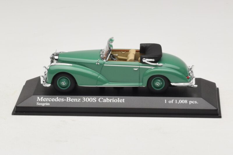 Mercedes 300S Cabriolet Grøn Minichamps 1:43 430032335 Metal