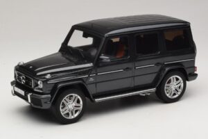 Mercedes AMG G63 W463 Sort GT Spirit 1:18 GT035 Resin