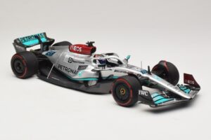 Mercedes AMG Petronas W13 E Performance #63 G. Russell Spanish GP 2022 Minichamps 1:18 110220063 Metal — billede 4 af 7