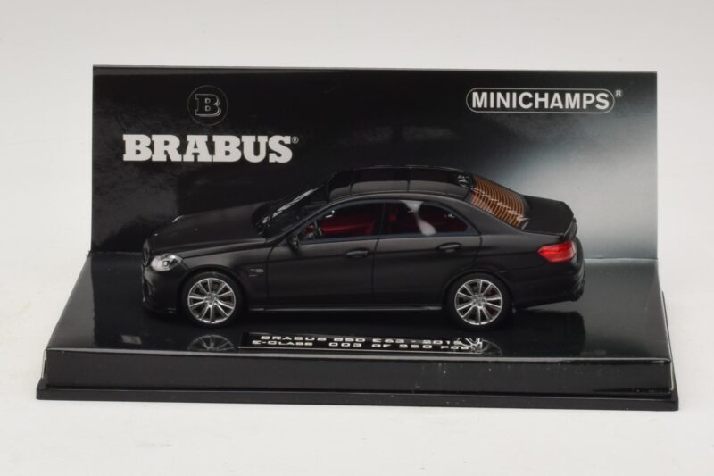 Mercedes Brabus 850 E63 W212 Mat Sort Minichamps 1:43 437034101 Metal