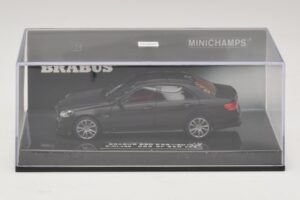 Mercedes Brabus 850 E63 W212 Mat Sort Minichamps 1:43 437034101 Metal — billede 4 af 5