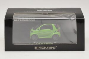Mercedes Brabus Ultimate 120 Grøn Minichamps 1:43 437032700 Metal — billede 5 af 5