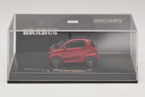 Mercedes Brabus Ultimate 120 Rød Minichamps 1:43 437032701 Metal — billede 4 af 5