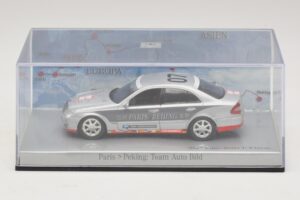 Mercedes E-Class #7 Team Auto Bild Rally Paris-Peking 2007 Minichamps 1:43 B66962263 Metal — billede 4 af 5