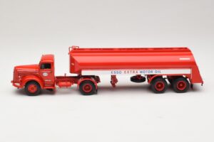 Mercedes LS315 Tanksattelzug Esso Minichamps 1:43 499034770 Metal — billede 3 af 6